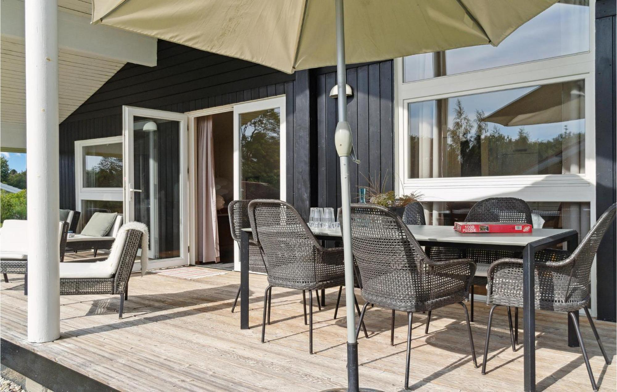 Amazing Home In Askeby With Sauna Экстерьер фото